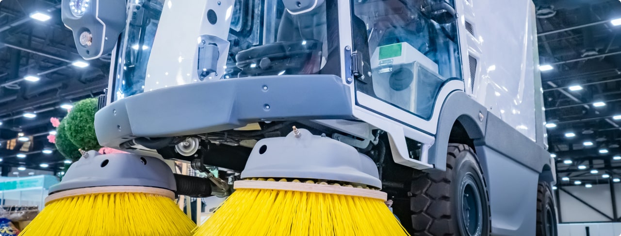 industrial cleaning equipment