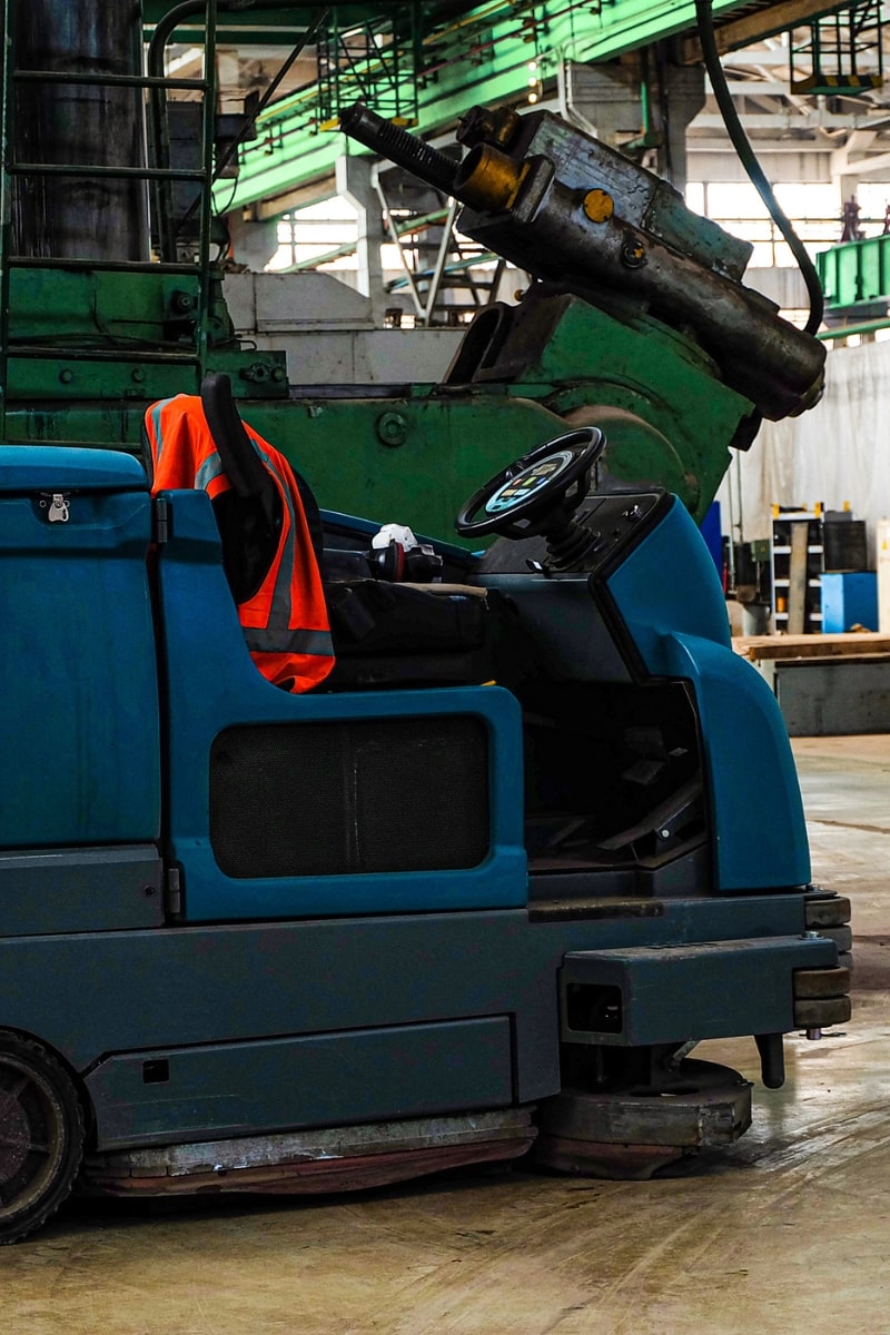 industrial auto scrubber